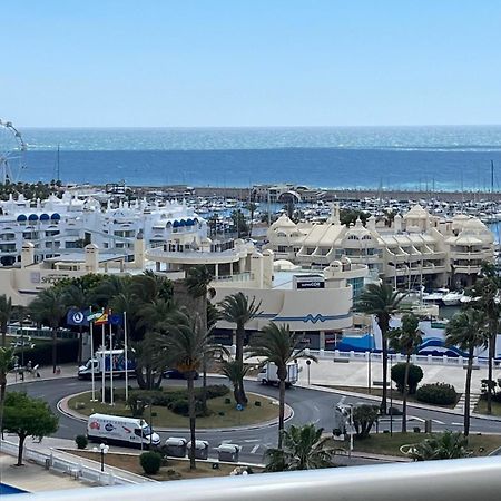 Apartment Puerto Marina - First Line Beach - Benalmadena - Malaga Luaran gambar