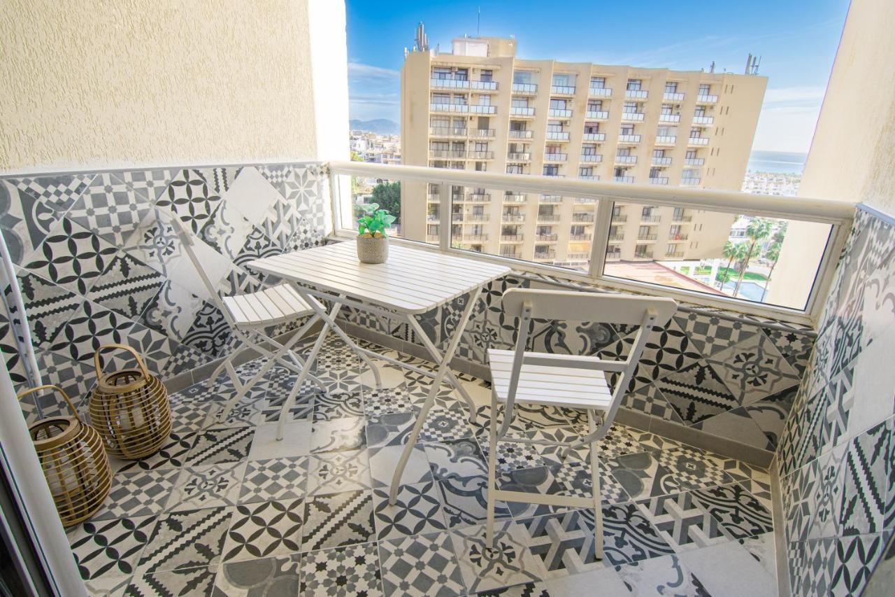 Apartment Puerto Marina - First Line Beach - Benalmadena - Malaga Luaran gambar