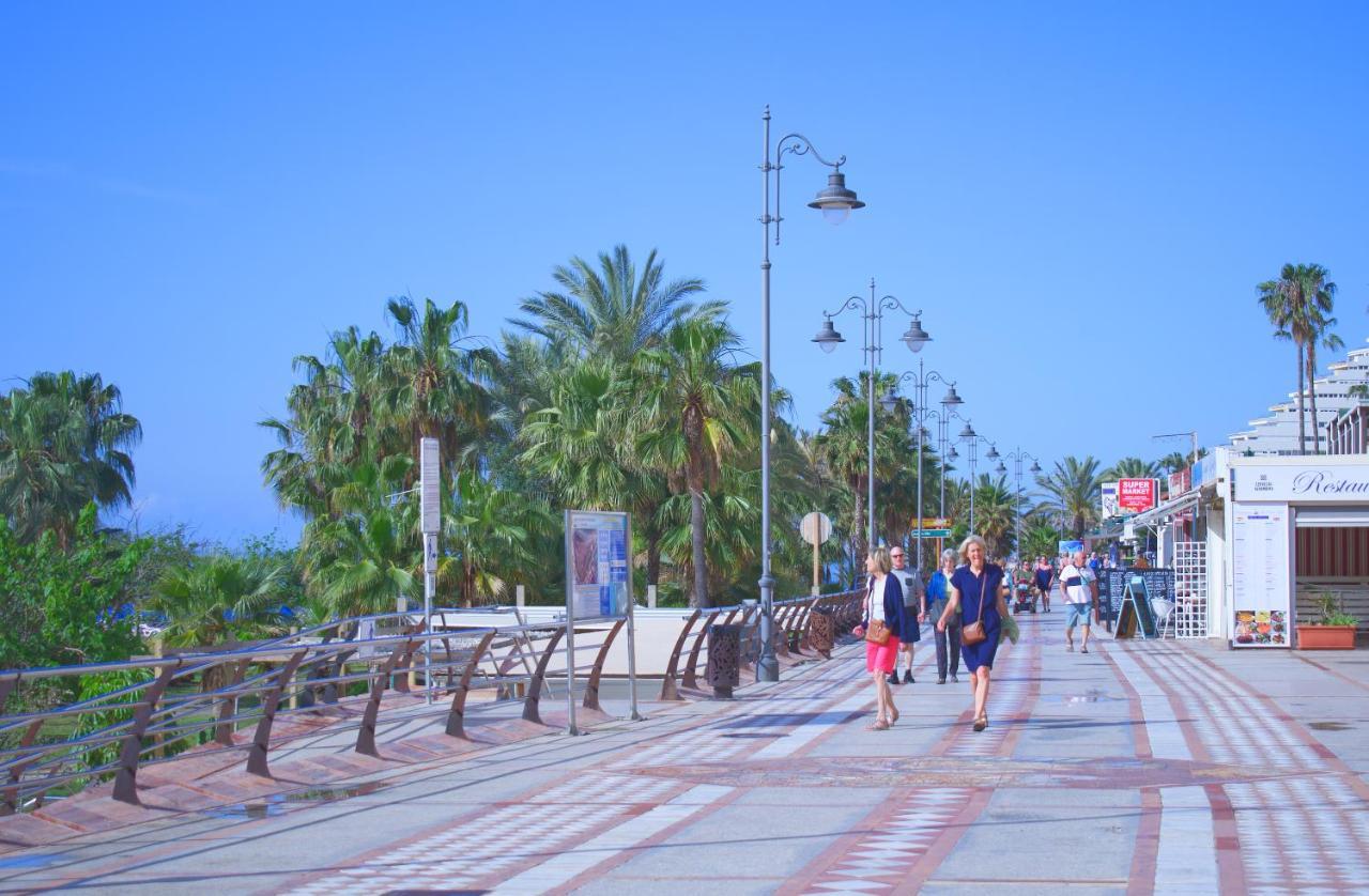 Apartment Puerto Marina - First Line Beach - Benalmadena - Malaga Luaran gambar
