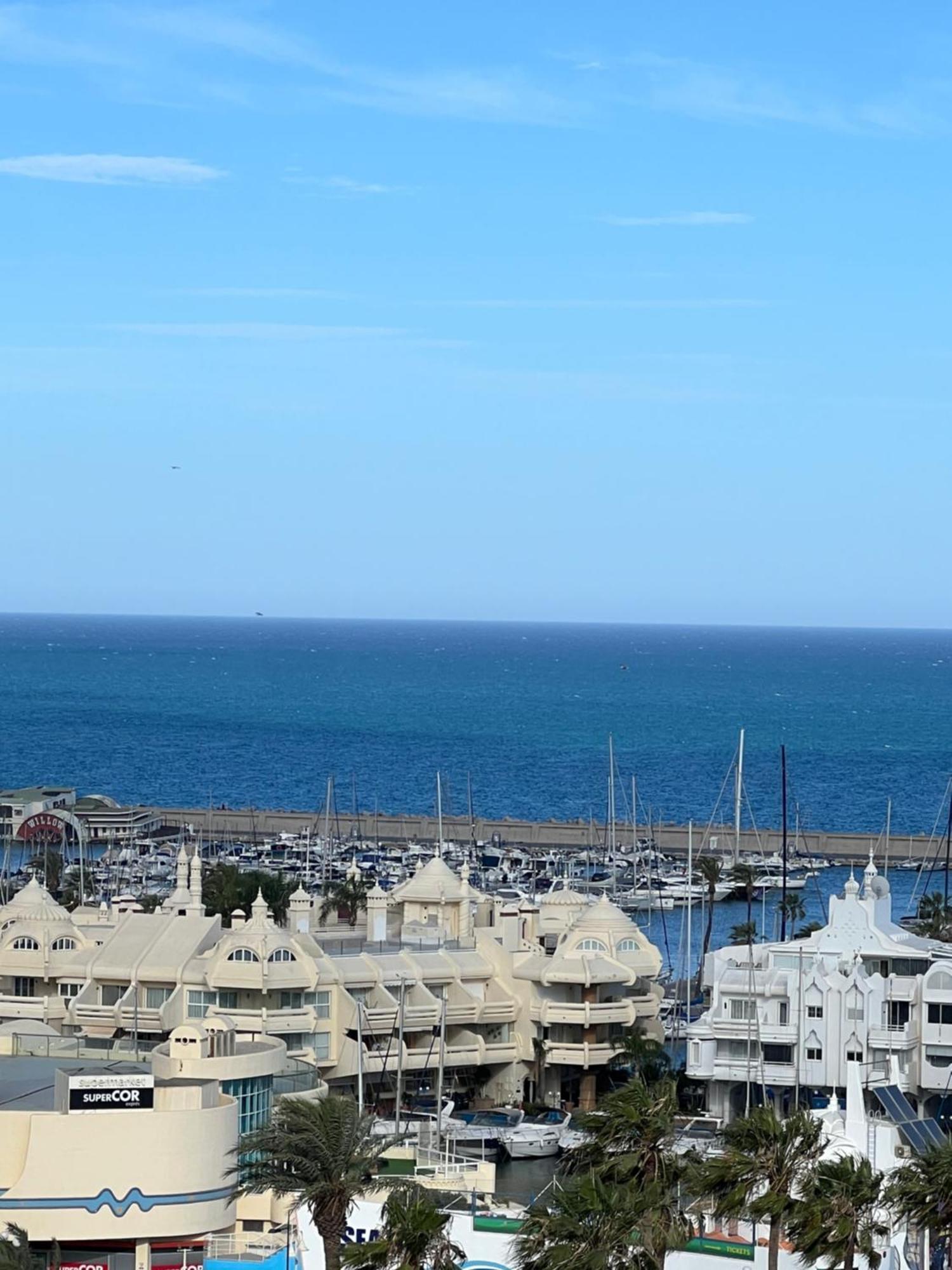 Apartment Puerto Marina - First Line Beach - Benalmadena - Malaga Luaran gambar